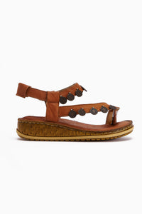 Echtes Leder Lilah Tan Antik Detail Damen Sandale