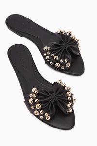 Dotty Schwarze Damen Slipper mit Schleife, Nietenfransen