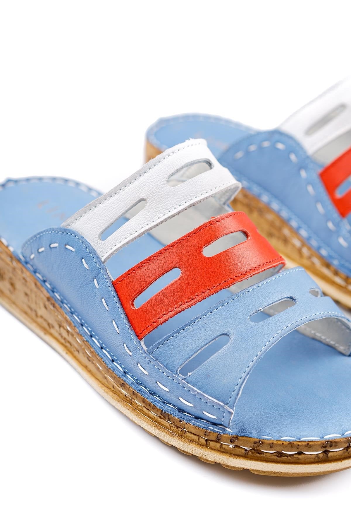 Joelle Echtes Leder Blau Komfort Laser Cut Slipper