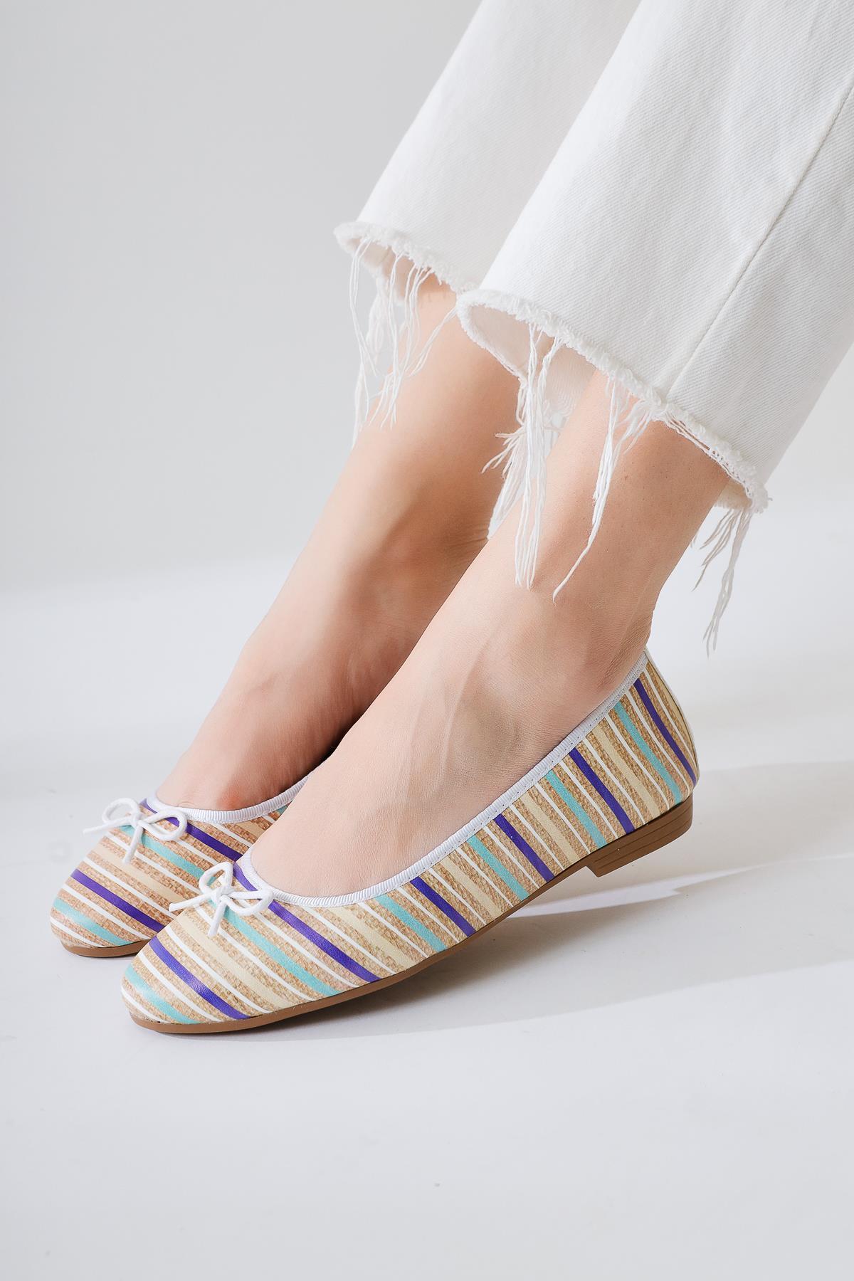 Melin White Striped Printed Bow Detailed Ballerinas
