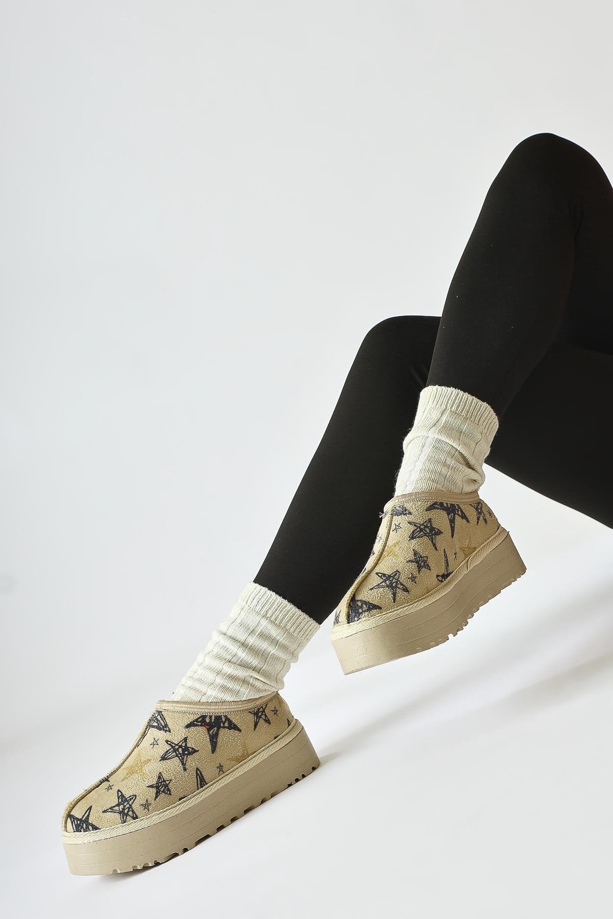 Gamila – Beige Suede Star-Patterned Fur-Lined Ankle Boot (Women)