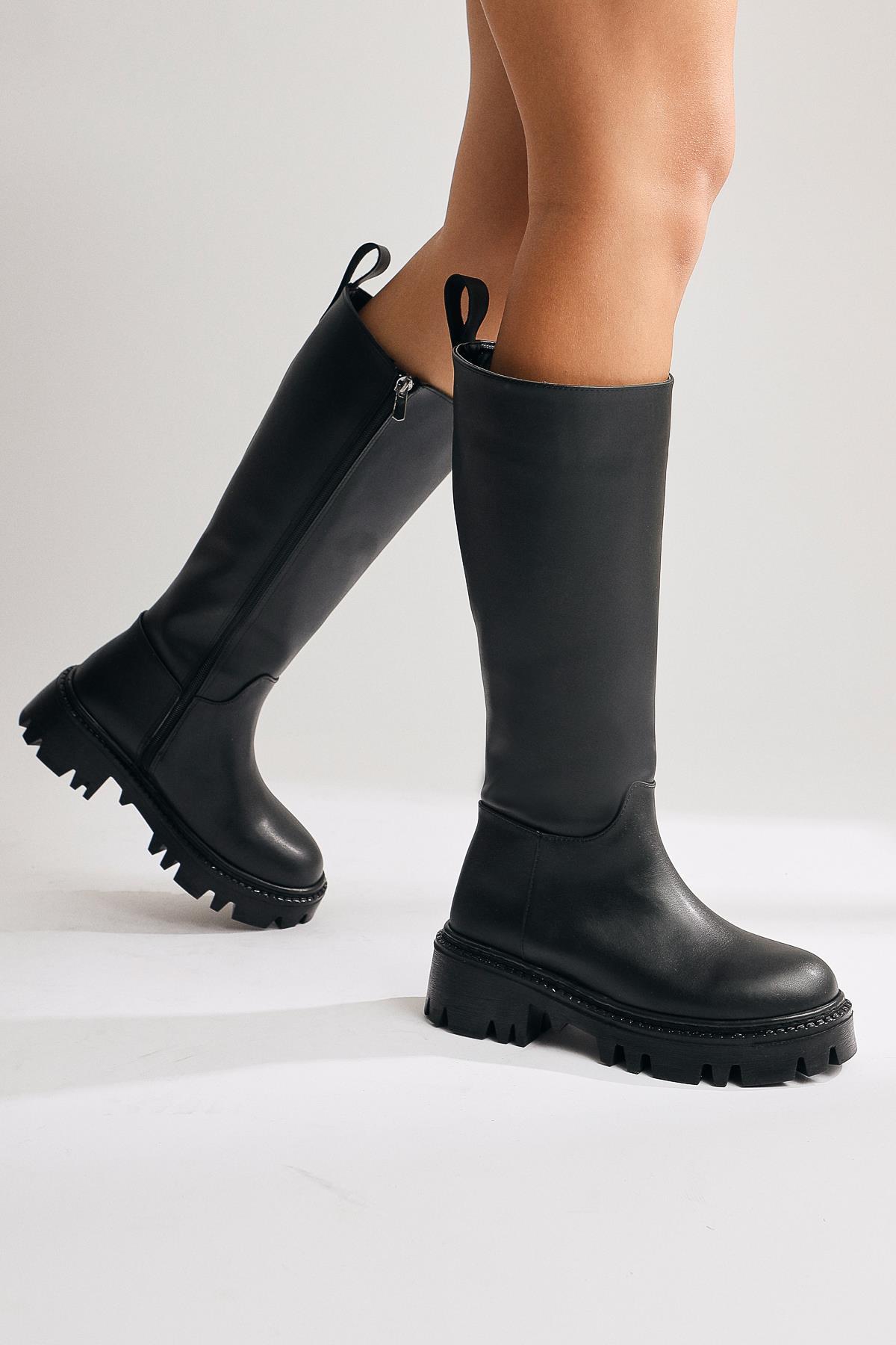 Escada – Schwarz kniehoher Stiefel mit Plateau und Reißverschluss