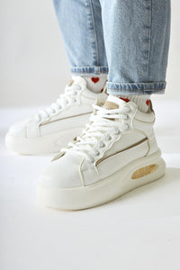 Lourin – Off-White Leather-Look Pattern Air-Sole Lace-Up Sneaker Boot (Women)
