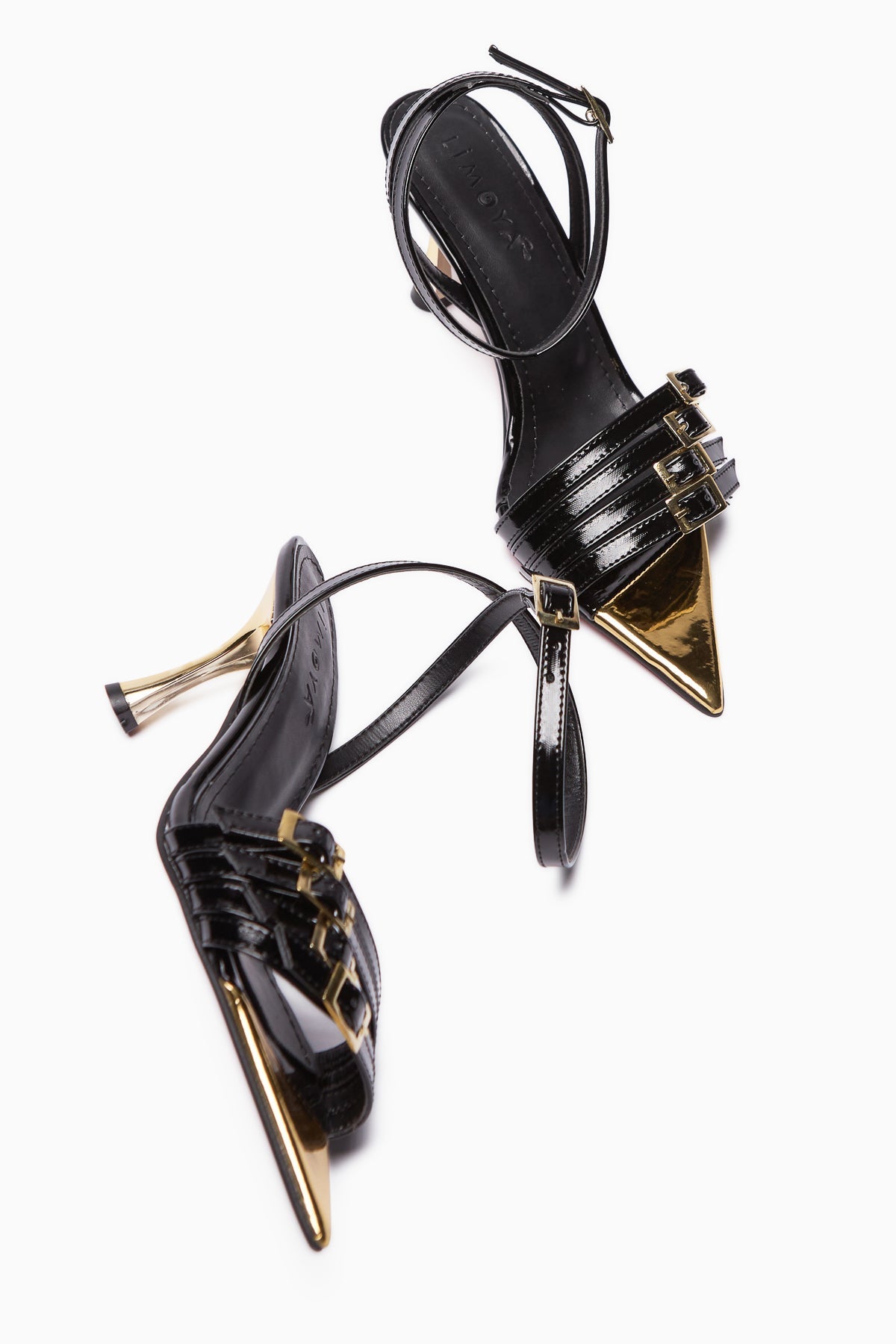 Helna Schwarze Stiletto-Sandalen für Frauen mit Goldschnalle und Knöchelriemen