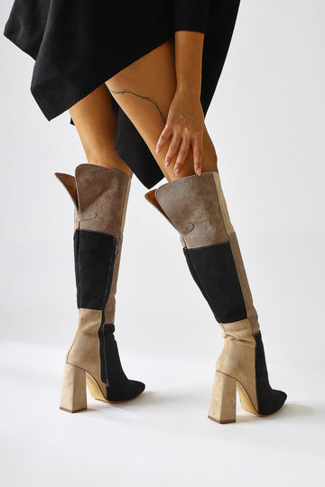 Kamiyah Schwarz Beige Overknee-Stiefel
