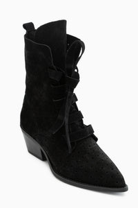 Beth Genuine Leather Black Suede Laced Detailed Women’s Boots