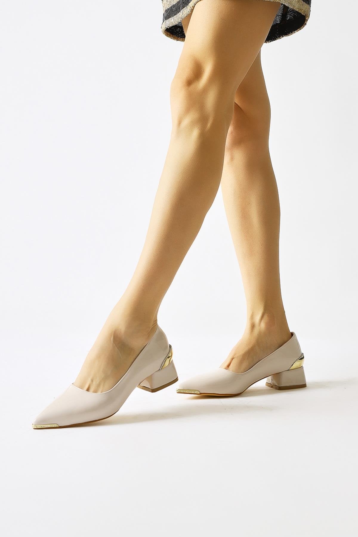 Alica Beige Patent Leather Pointed Toe Stone Detailed Low Heel Shoes