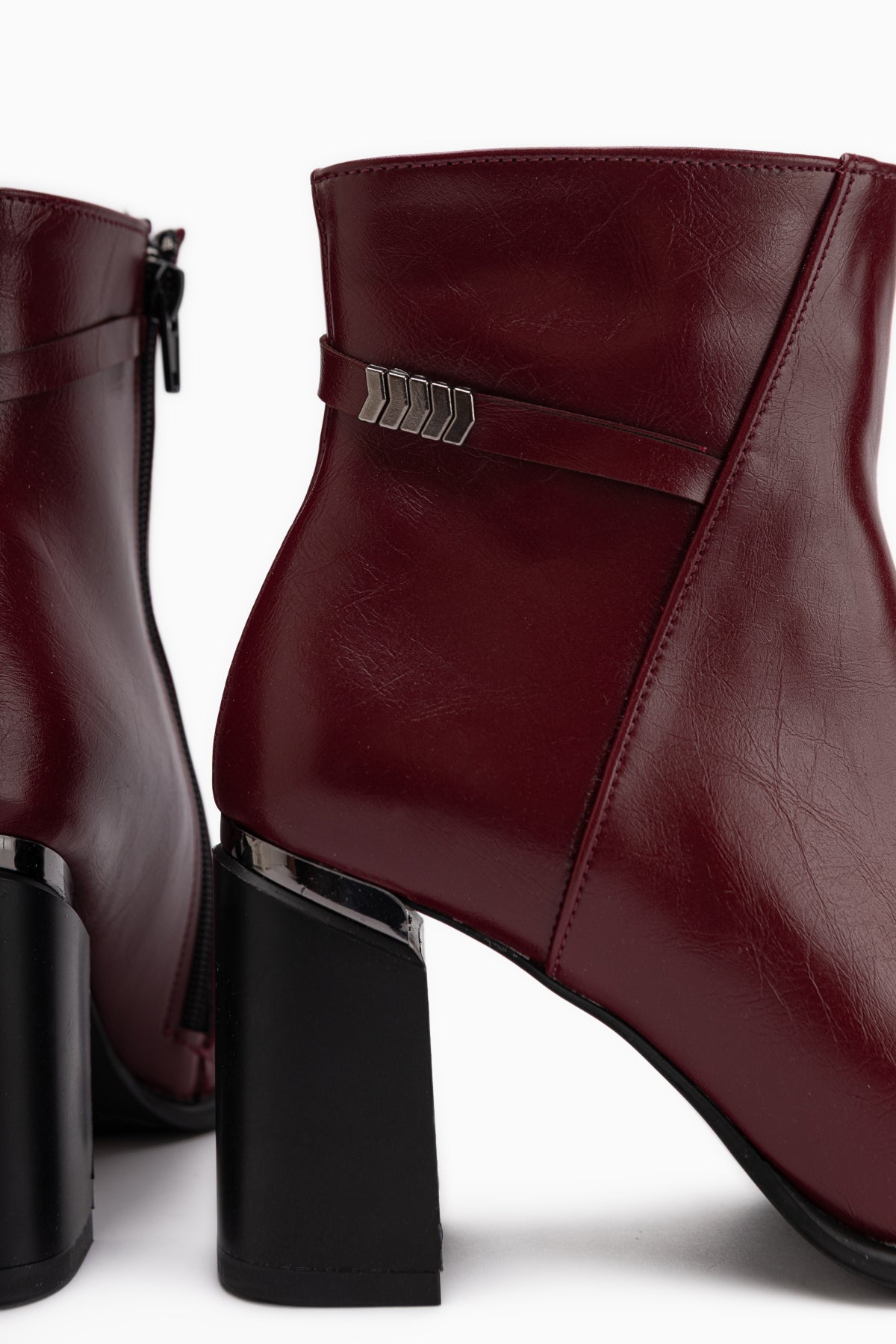 Lamia Bordeaux Schnallen Detail Damen Stiefel