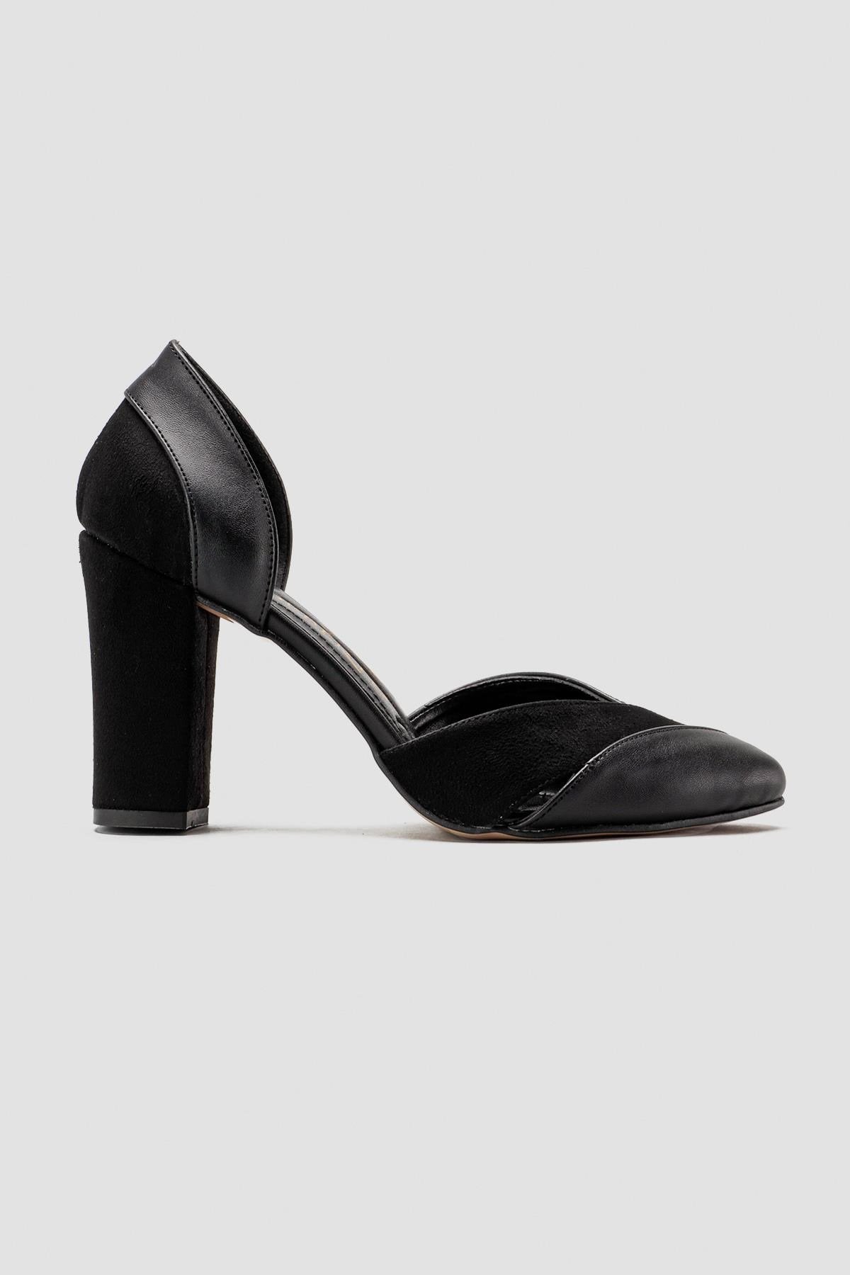 Jacquelyn Black Pointed Toe Low Heel Sandals