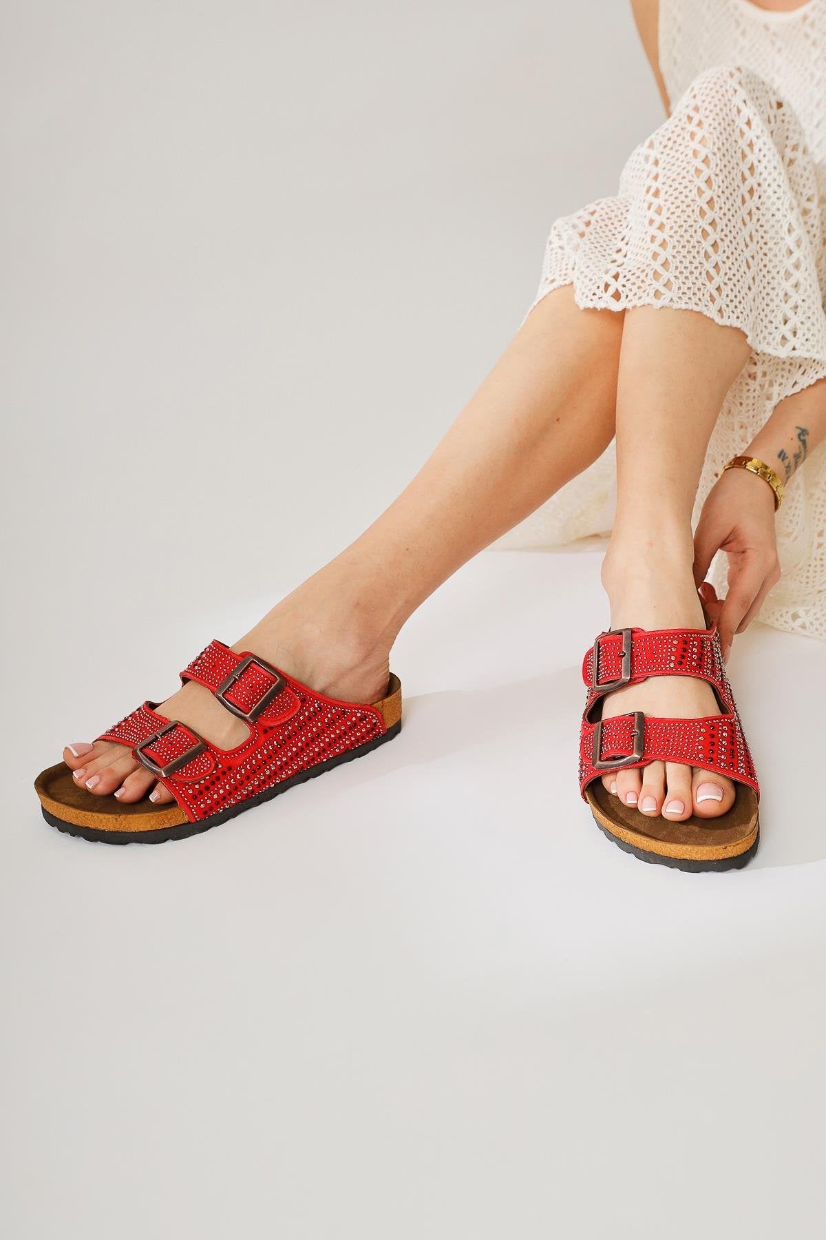 Aire Red Double Banded Stone Detailed Slippers