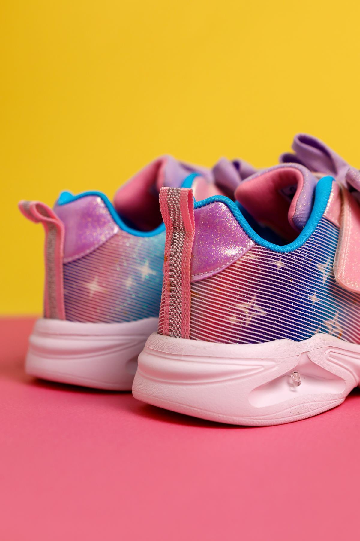 Gaia Puderrosa Kinder Sportschuhe mit Schleifendetail und Leuchtfunktion