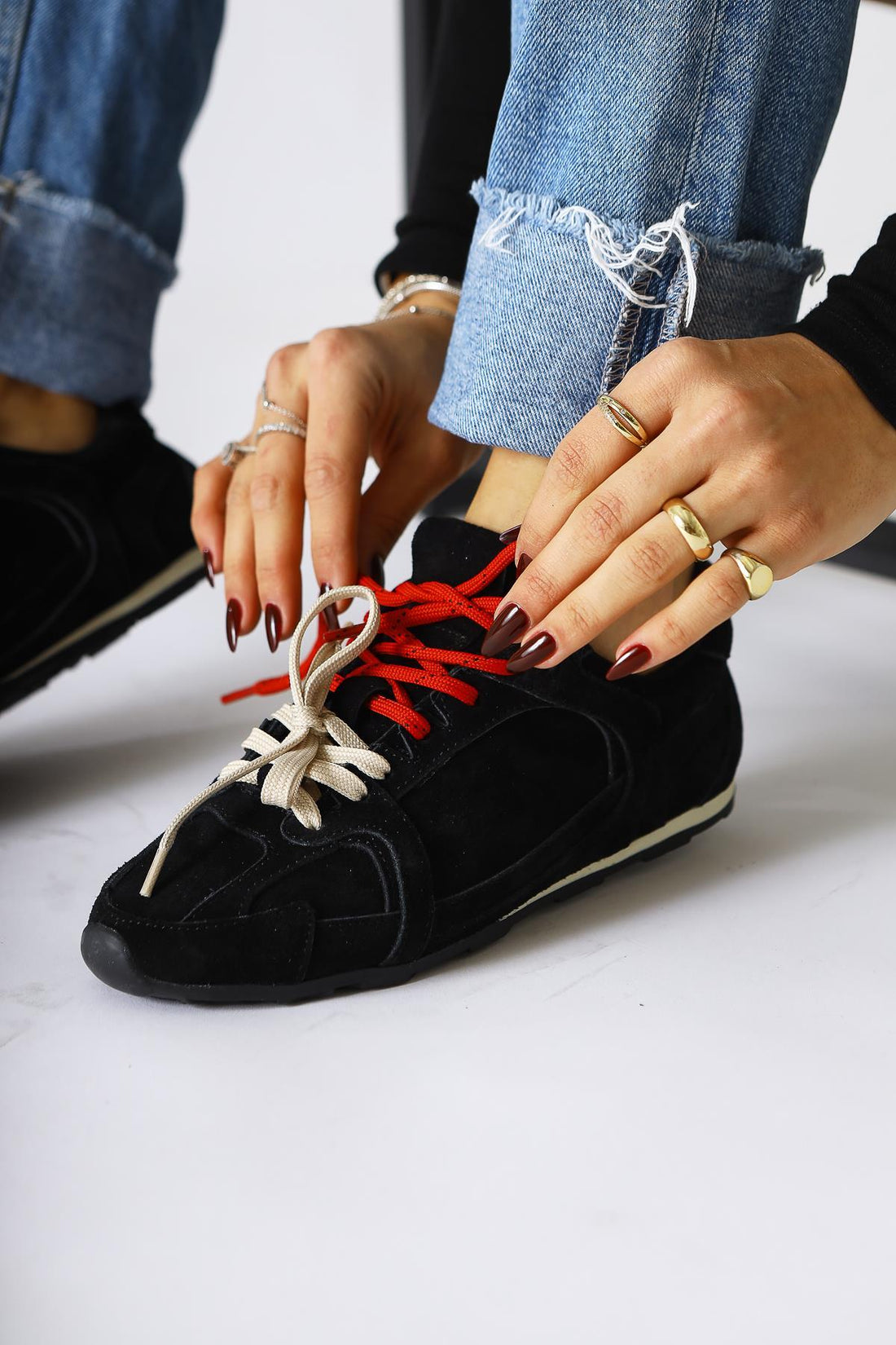 Genuine Leather Sue Black Suede Double Laced Sneakers