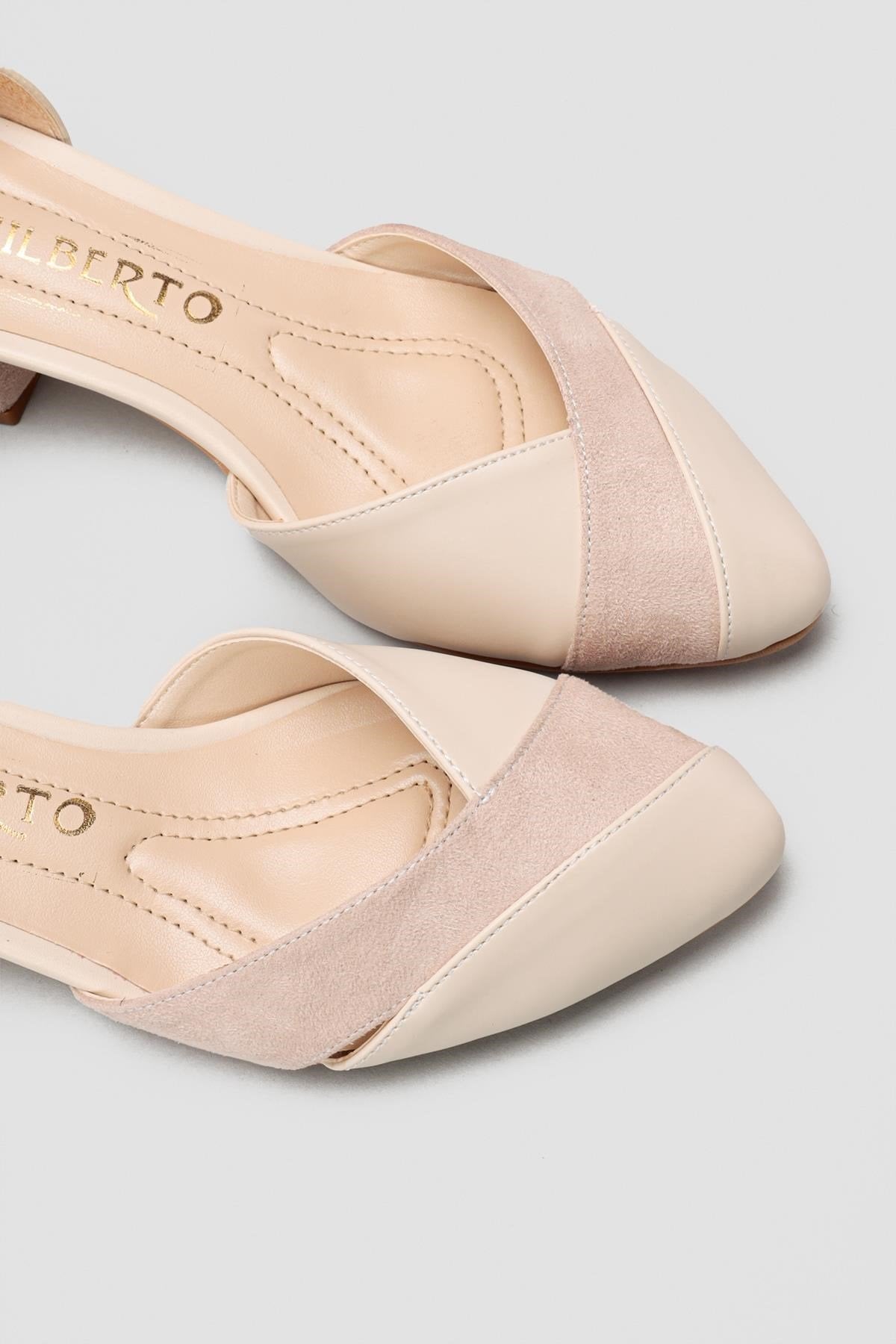 Jacquelyn Ten Pointed Toe Low Heel Sandals