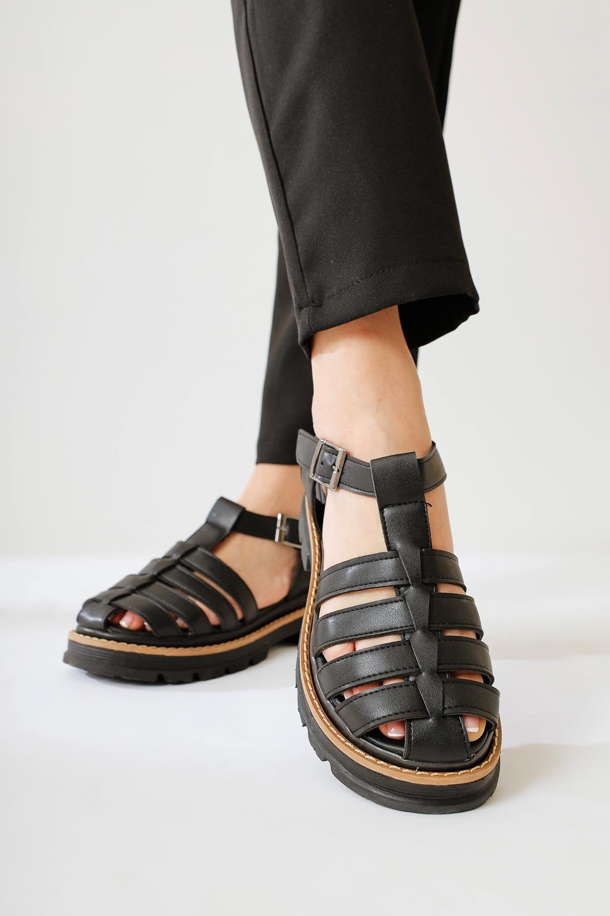 Tylia Black Chunky Sole Sandals