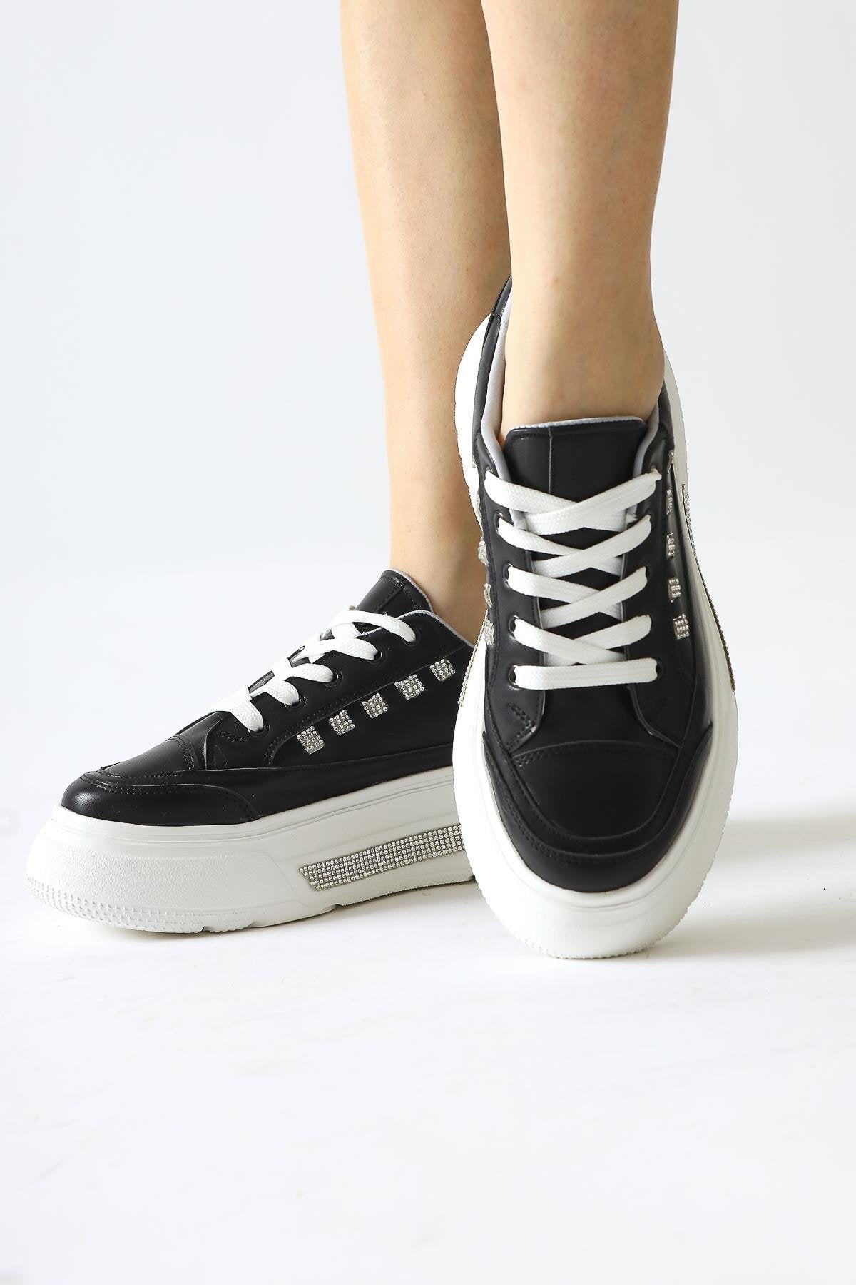 Tram Black Thick Soled Stone Detailed Lace-Up Sneakers