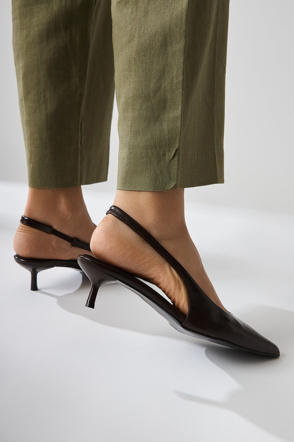 Sanni Kaffee Spitze Zehe Damen Absatz Sandale