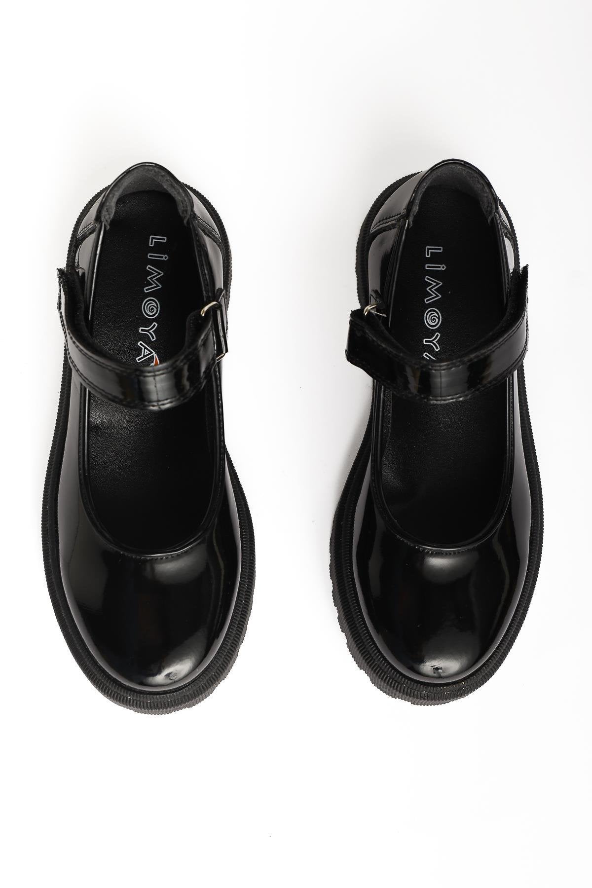 Fiona – Schwarz Lack-Schuh mit Klettverschluss-Detail (Kinder)
