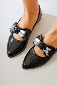 Joselin Black Wrinkled Patent Leather Bow Accessory Ballerinas
