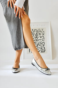Sille Silver Wrinkled Leather Bow Detailed Ballerinas