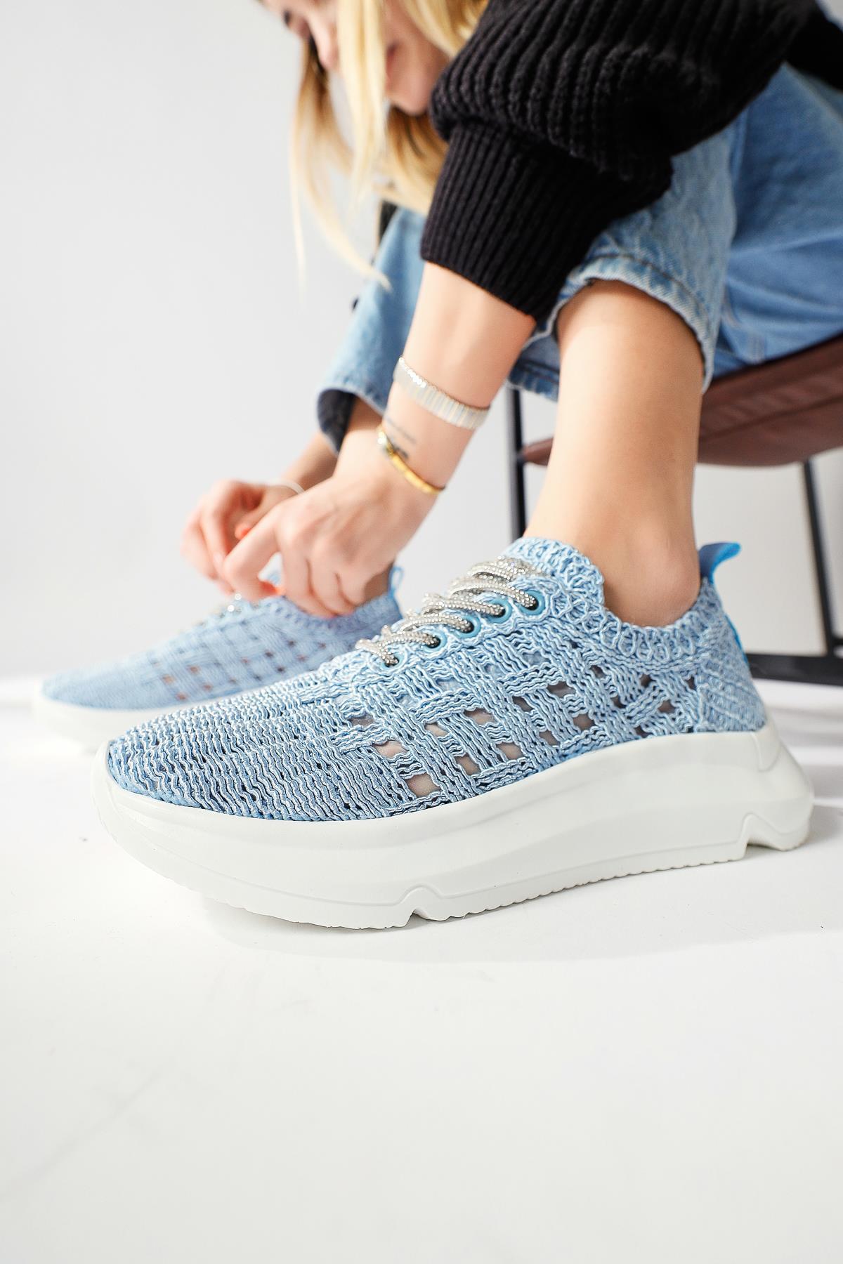 Melisia Blue Stone Detailed Knitted Sneakers