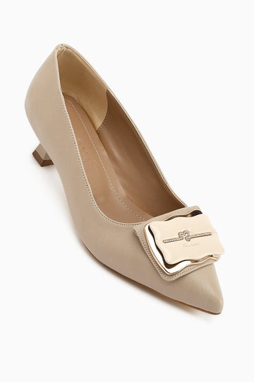 Judita Beige Buckled Women's Heeled Shoe