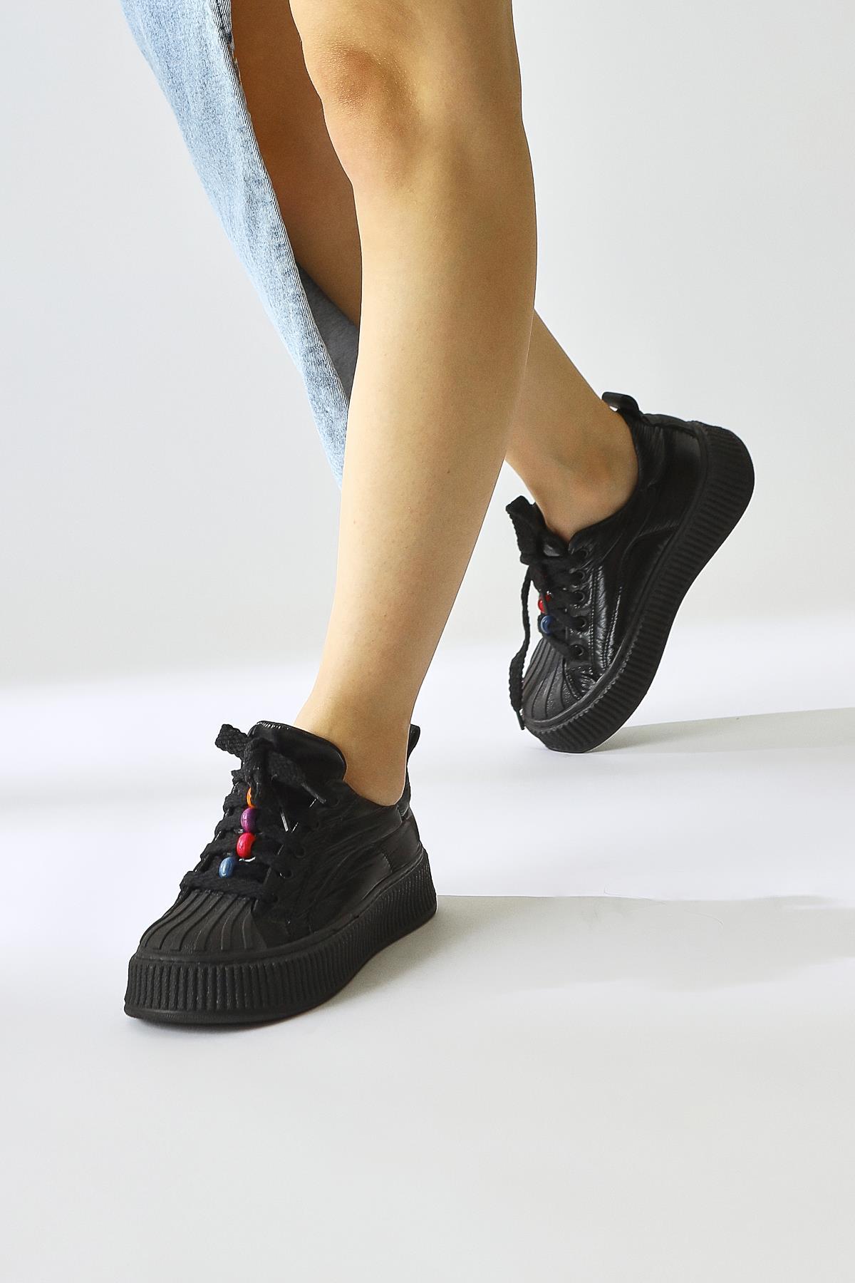 Chinda Black Parachute Fabric Beaded Detail Snakers