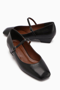 Yuphin Black Short Heeled Belted Women's Heels