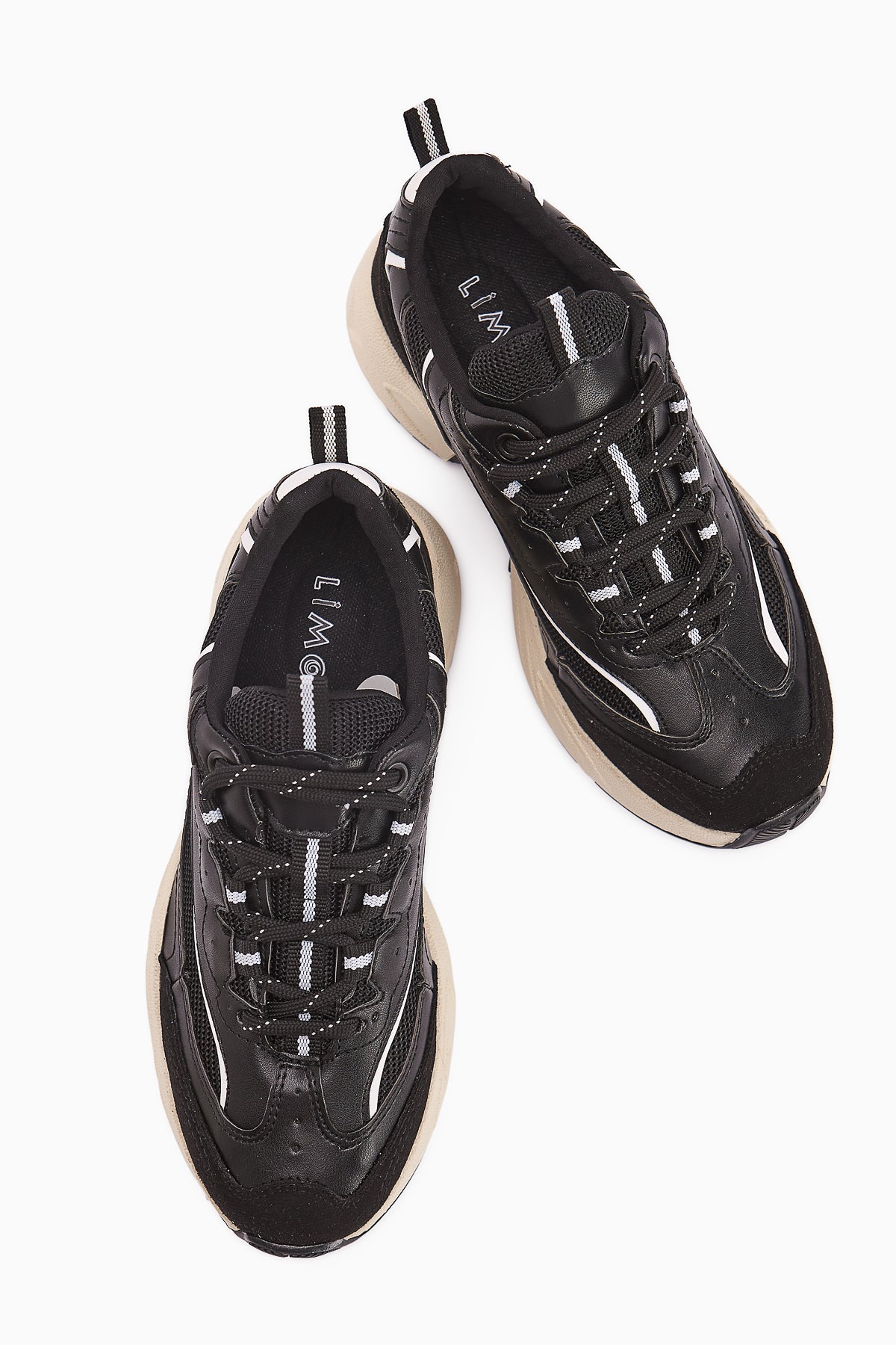 Rozhin Black Thick Sole Women's Sport Shoe