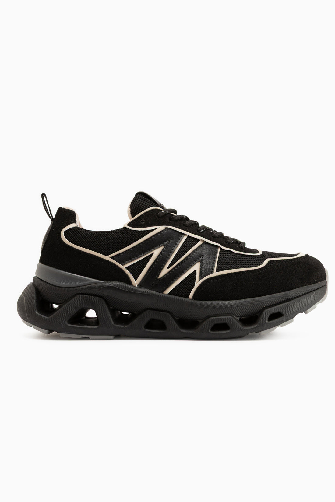 Kiana Schwarz Netz Detail Dicke Sohle Damen Sneaker