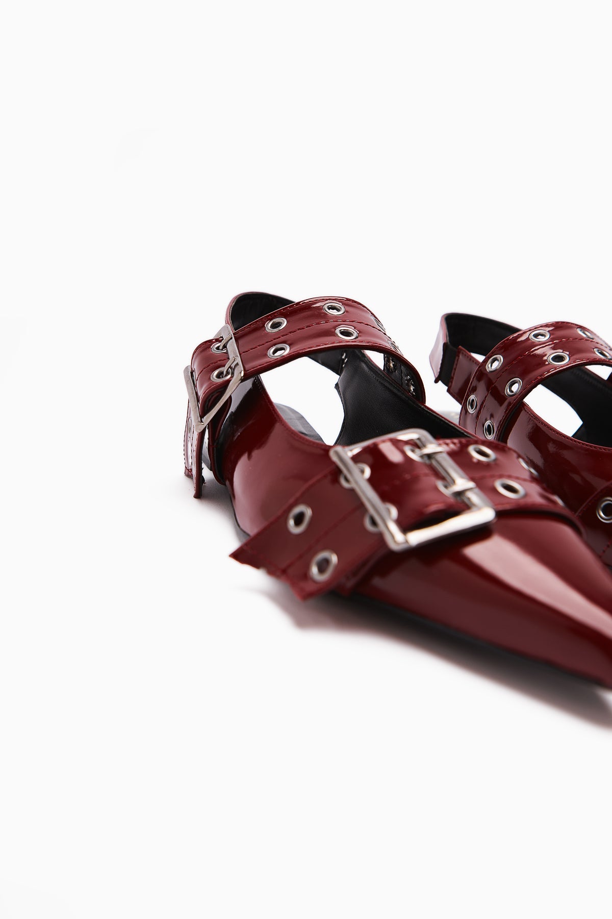Davin Burgundy Patent Leather Belted Pointed Toe Women's Sandals