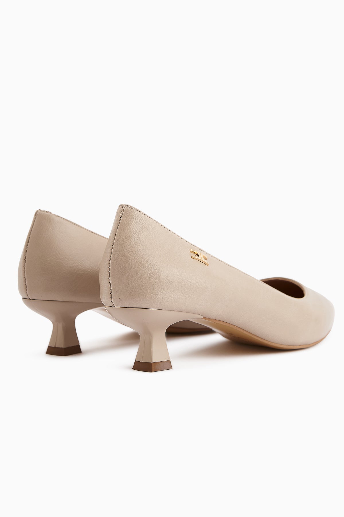 Wera Women's Beige Short Heel Stiletto