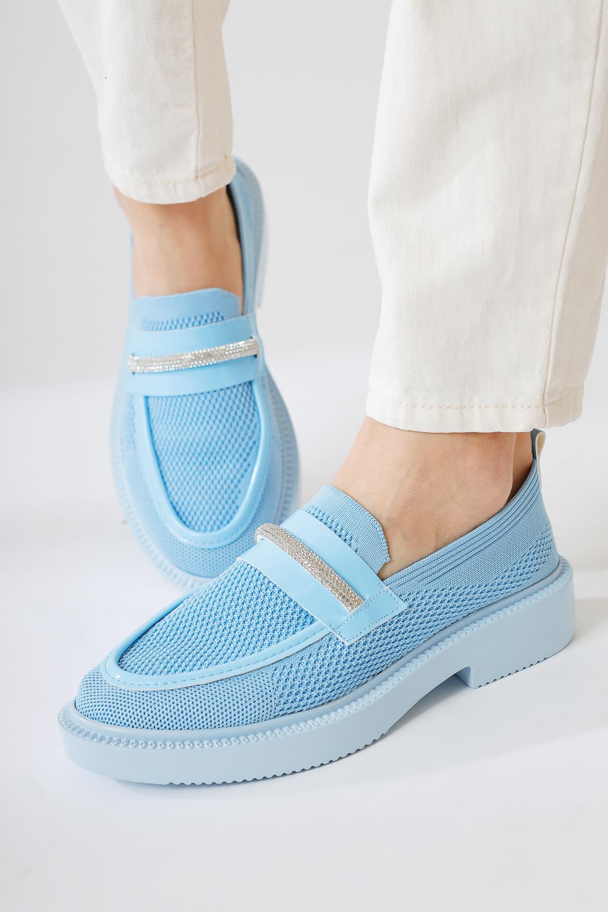 Micka Blue Knitted Patent Leather Detailed Stone Banded Casual Shoes