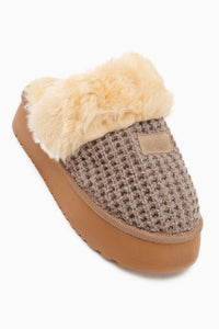 Mariza Beige Plush Knit Fur Lined Women’s Slippers
