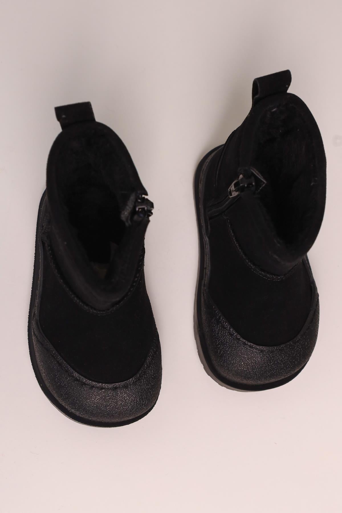 Gilla Schwarze Wildleder Umkehrstich Detail Fellgefütterte Baby Stiefel