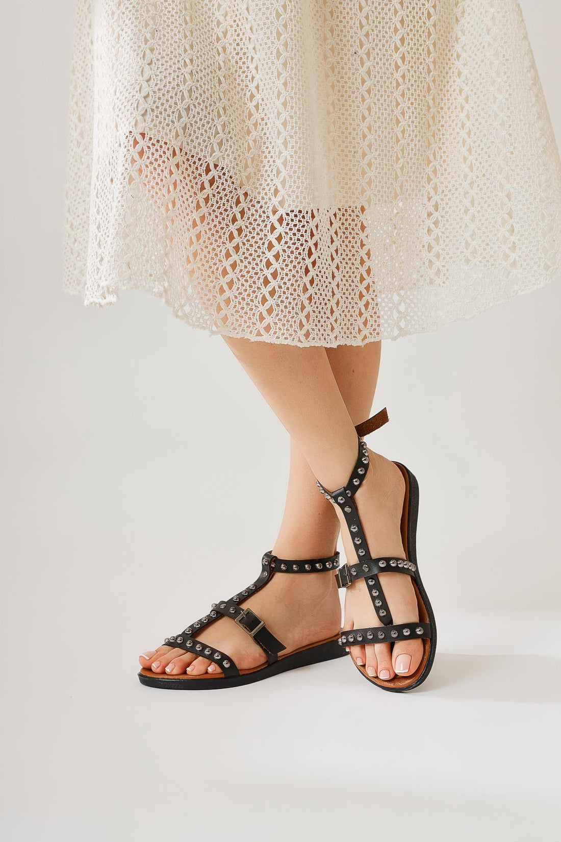 Genuine Leather Hivin Black Metal Bead Detailed Sandals