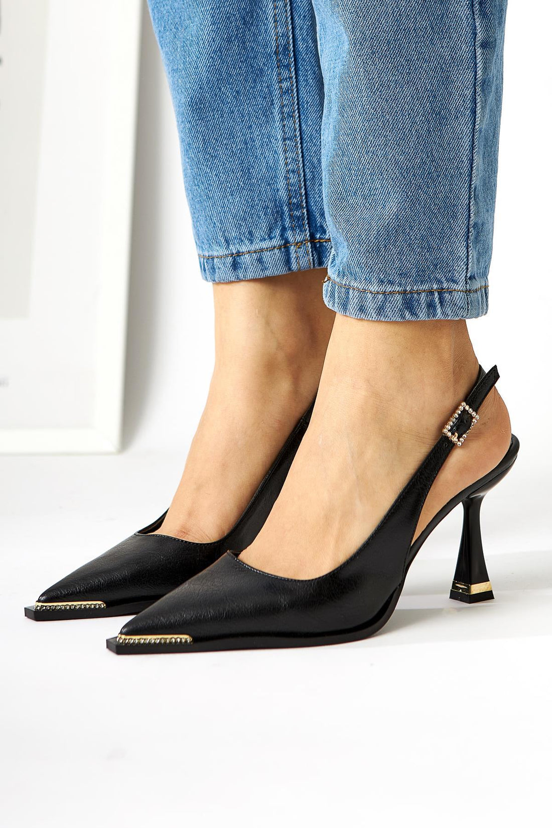 Vita Schwarze Stein Detail Geschlossene Zehe Damen Absatzschuhe