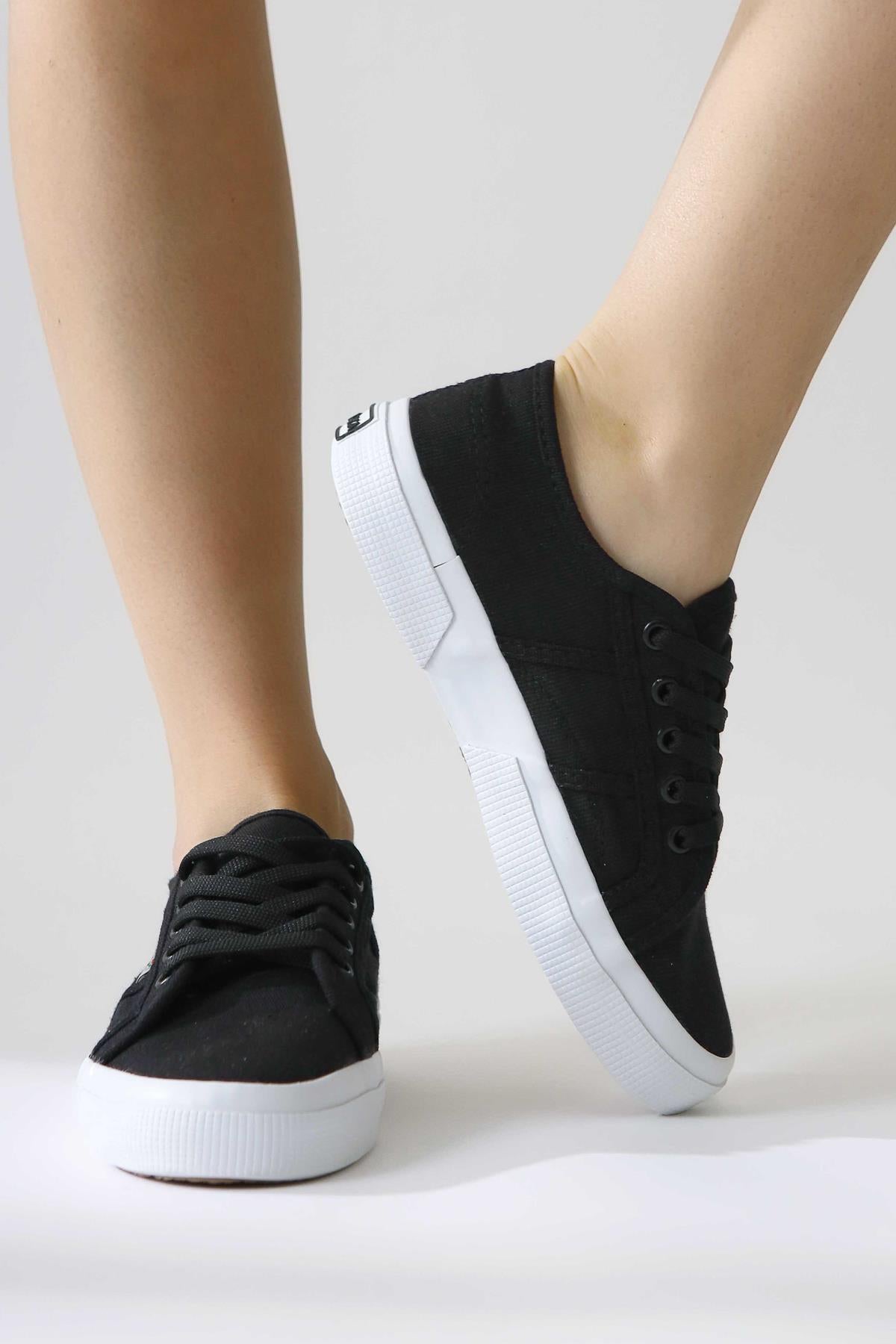 Timon Schwarze Komfortsohle Leinensneaker