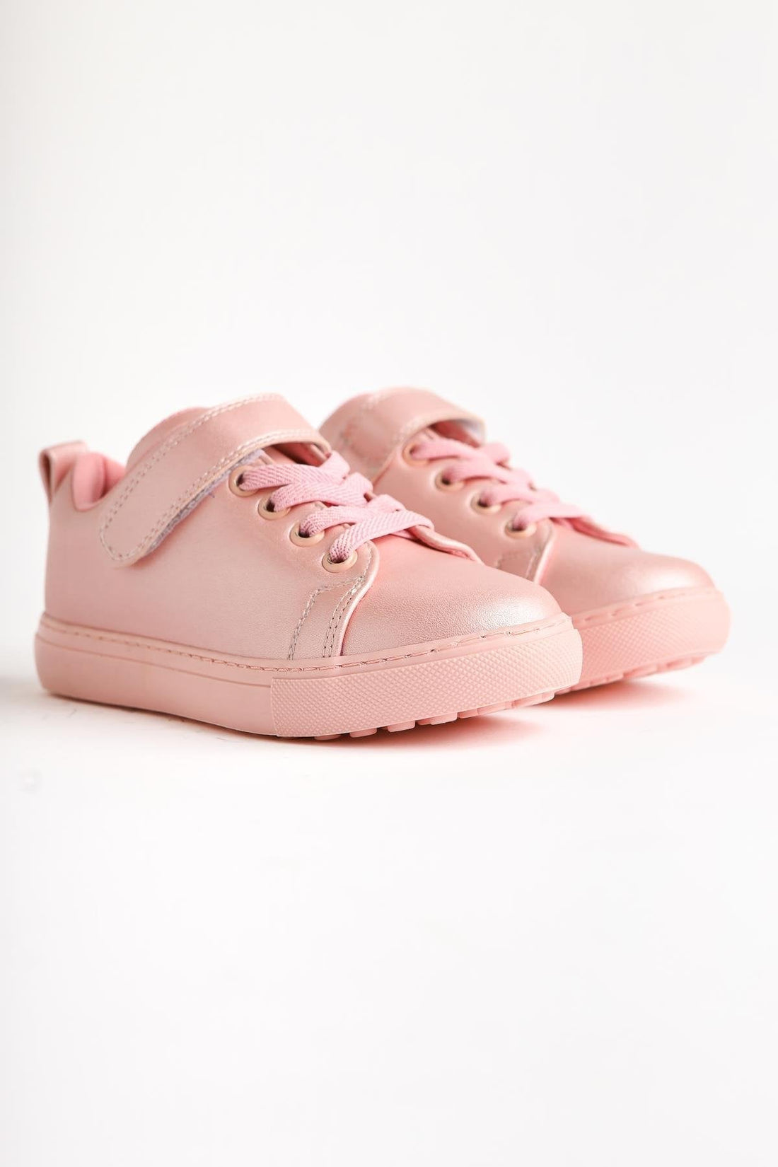 Hori Pulver Schnürschuhe mit Klettverschluss Detail Kinder Sportschuhe