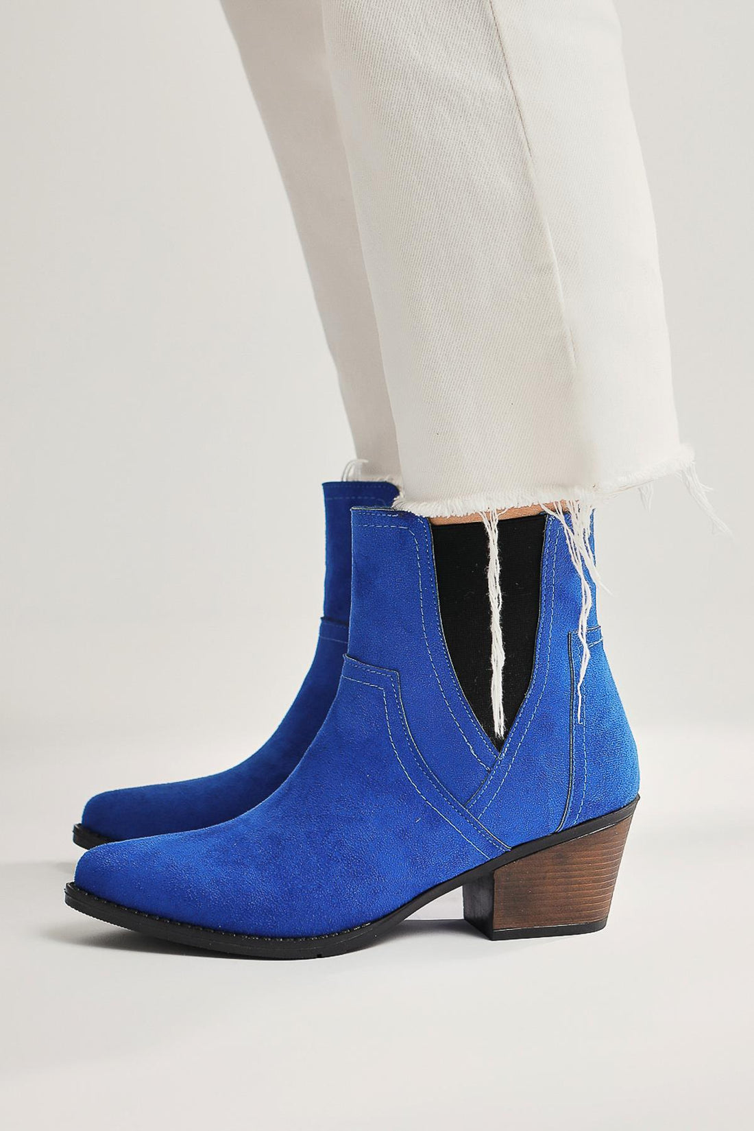 Anna-Sarah Blue Suede Western Boots