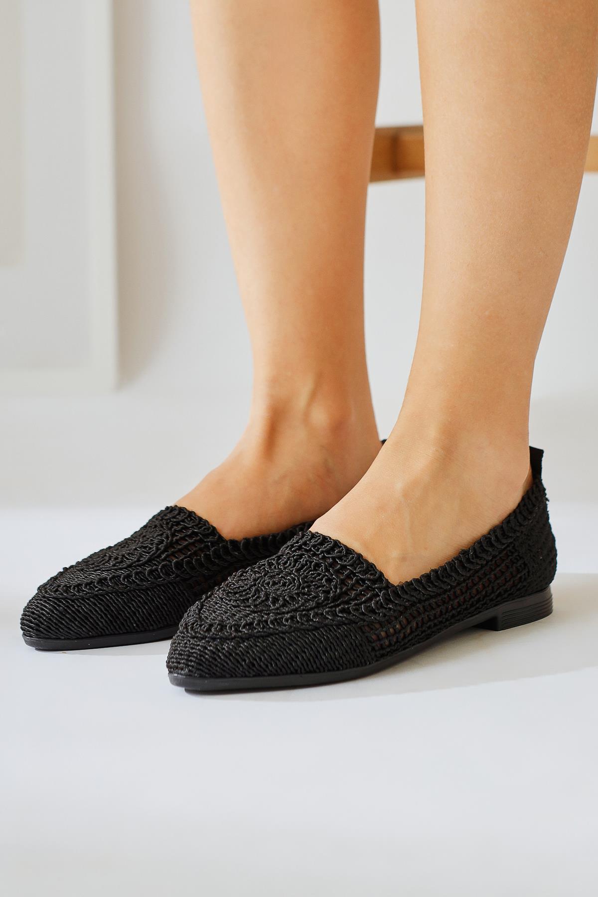 Joka Black Knitted Ballerina