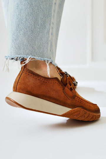 Allice Taba Wildleder Laser-Cut Freizeitschuhe