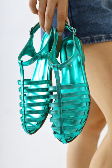 Zafu Green Patent Leather Thin Strapped Flat Sandals
