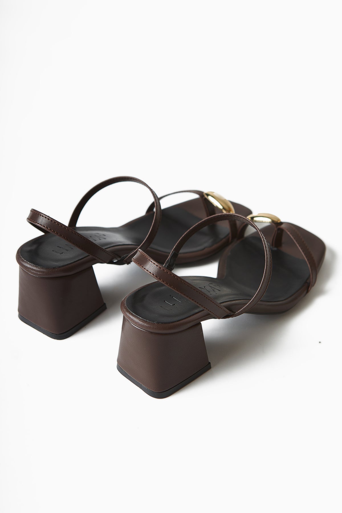 Selenya Kaffee Zehentrenner Sandalen mit Schnallendetail für Frauen