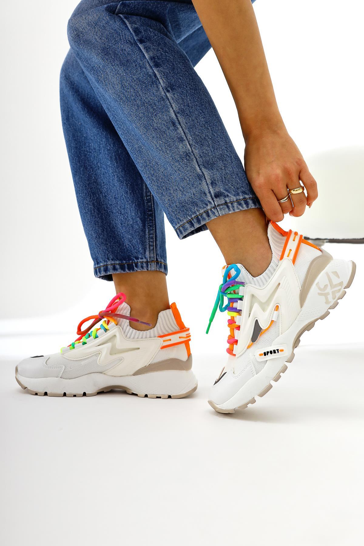 Anabell Beyaz Triko Süet Detaylı Renkli Bağcıklı Kadın Sneakers