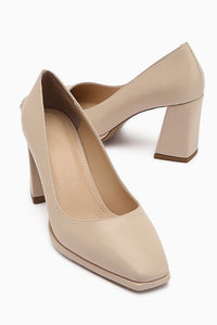 Doriana Women's Beige Square Toe High Heels