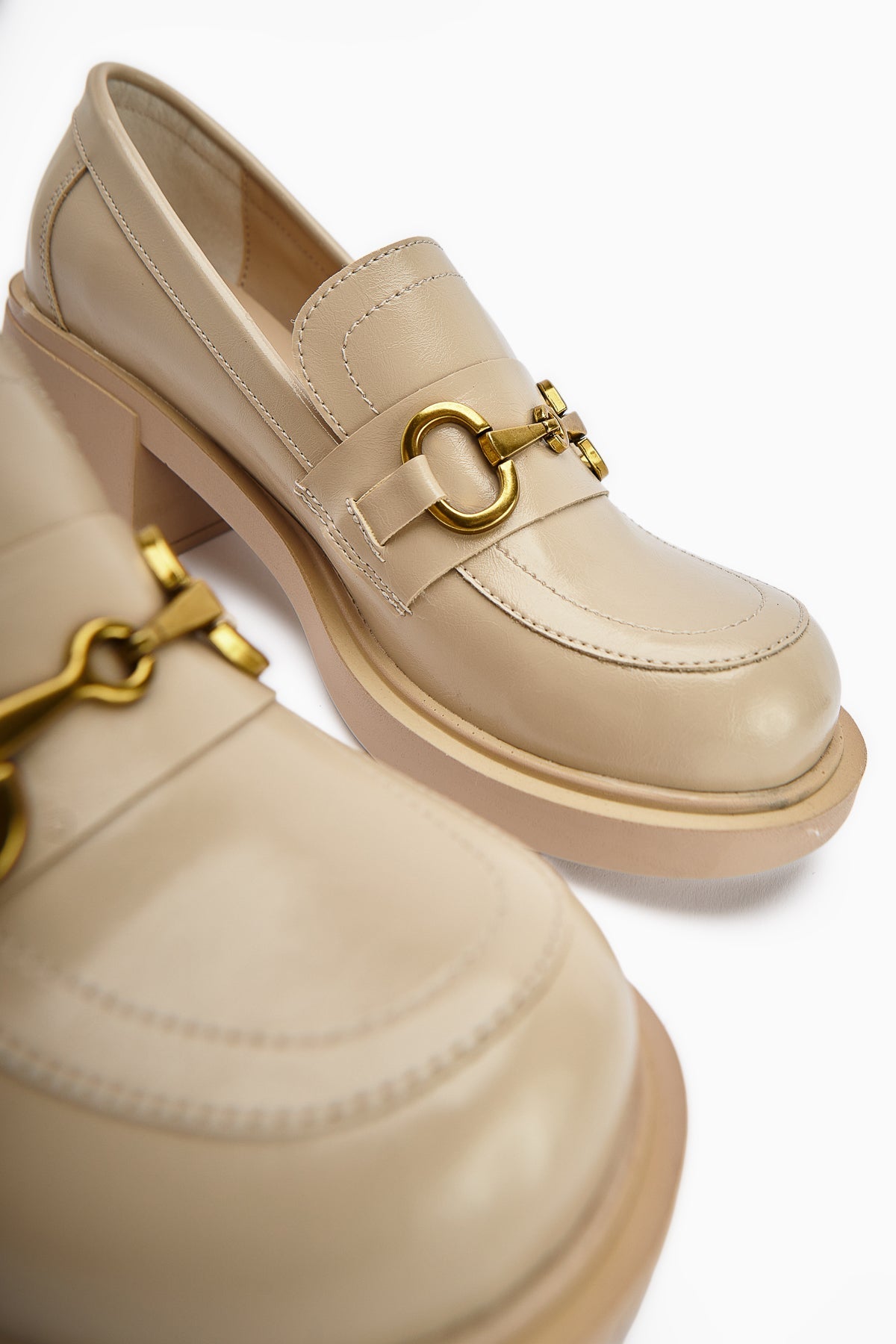 Berita Damen Chunky Heel Schuh in Beige