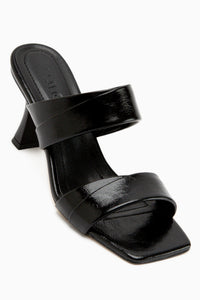 Rina Black Square-Toed Women’s Slippers