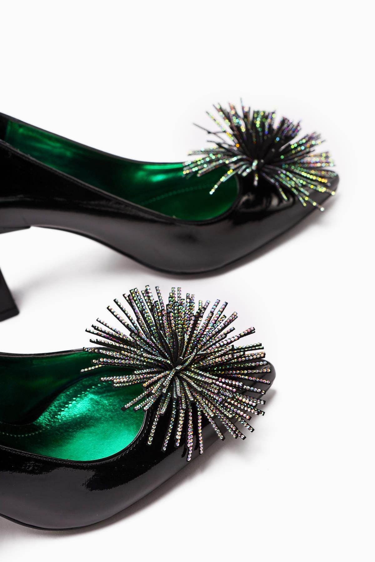 Choi Black Patent Leather Pointed Toe Stone Tassel Detailed Heeled Women's Shoes