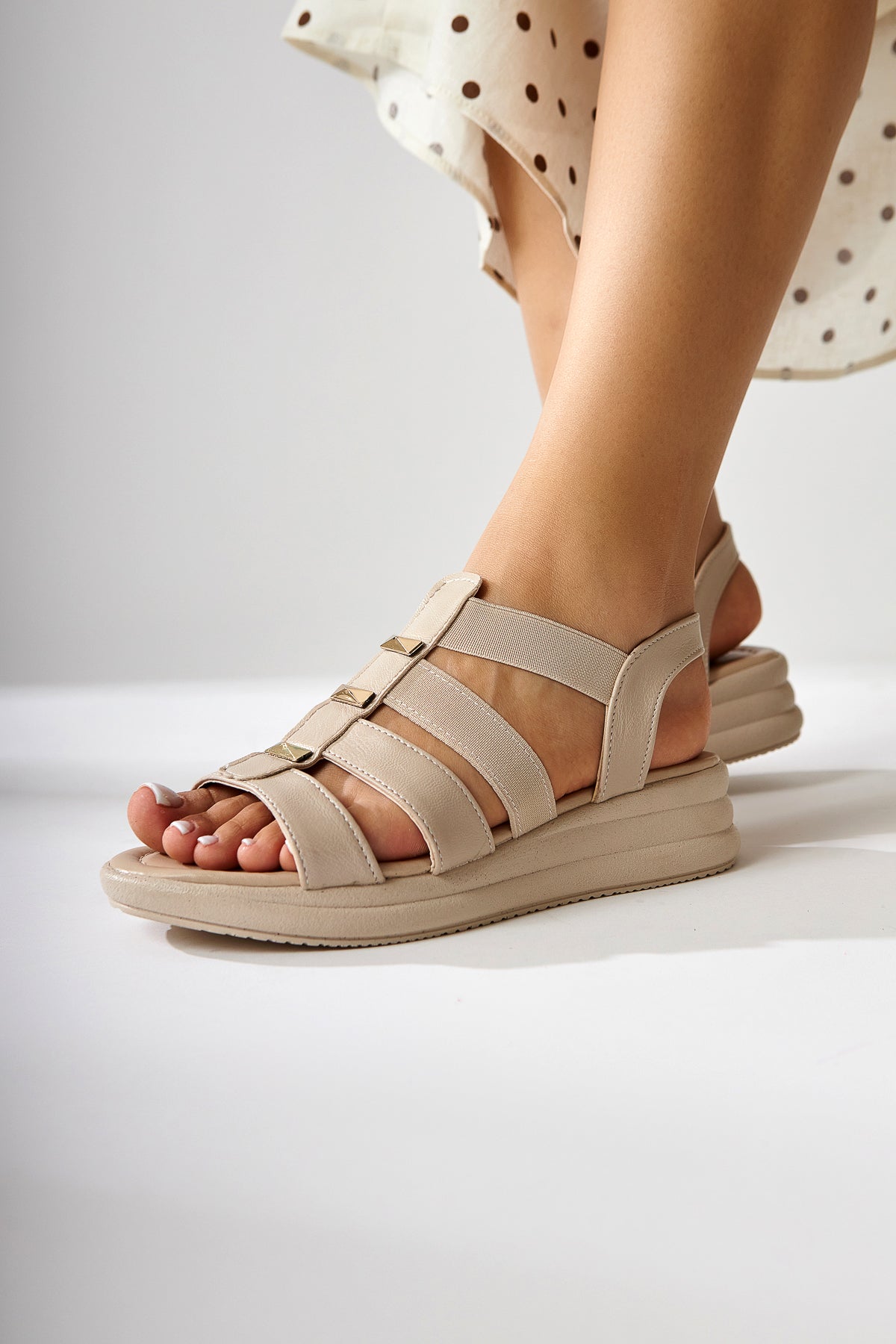 Gilda Creme Elastische Damensandalen
