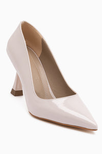 Celestine Beige Lackleder Spitzes Damen Stiletto